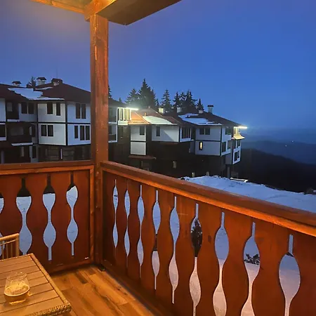 Grand Luxury Hotel 4*