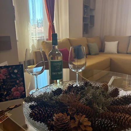 Grand Luxury Hotel 4*